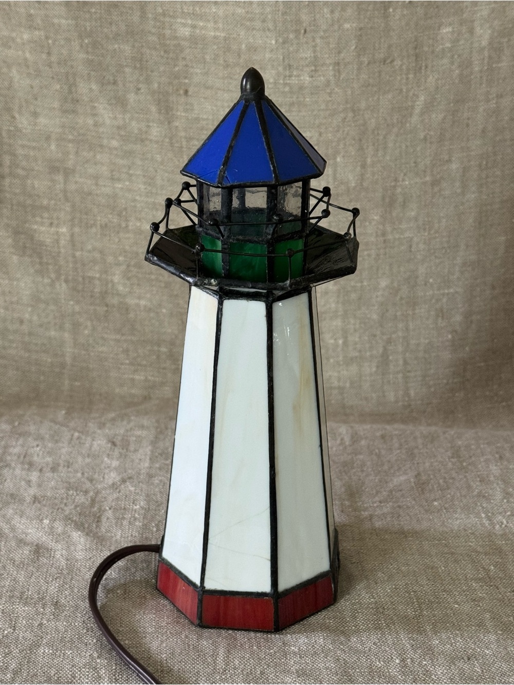 vintage stained glass lighthouse lamp - Picture 6 of 14